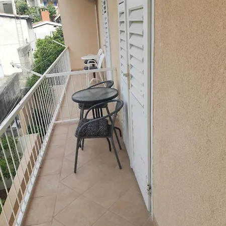 Apartment Smiljana Mucic Makarska