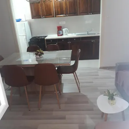 Smiljana Mucic * Makarská