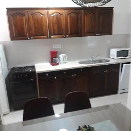 Apartment Smiljana Mucic Makarska