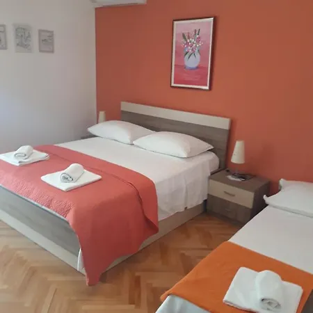 Smiljana Mucic Apartment