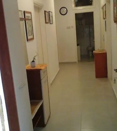 Apartment Smiljana Mucic Makarska