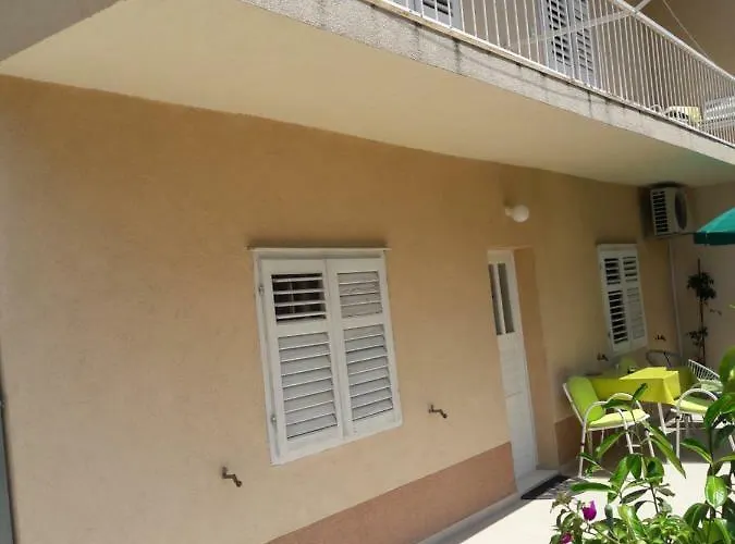 Smiljana Mucic Daire